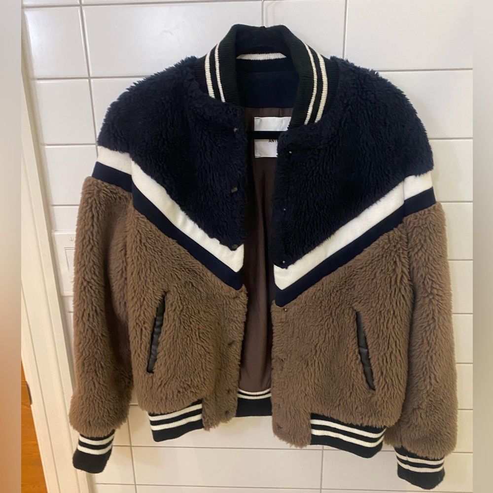 Essentiel Antwerp - Fluffy Button Up Bomber Jacke… - image 1